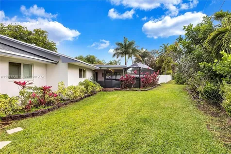 3211 Calle Largo Drive Hollywood FL 33021