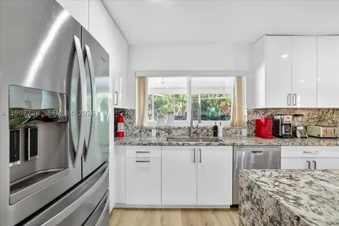 3211 Calle Largo Drive Hollywood FL 33021