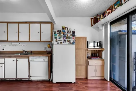 10836 NW 30th Place Sunrise FL 33322