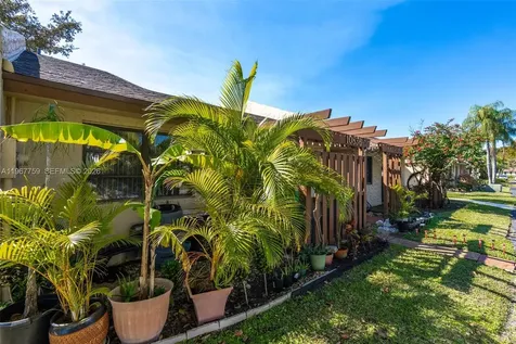 10836 NW 30th Place Sunrise FL 33322