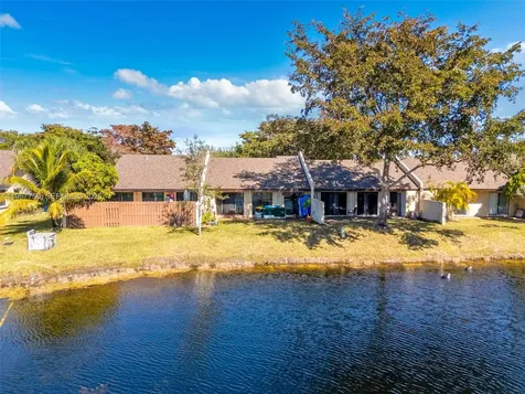 10836 NW 30th Place Sunrise FL 33322