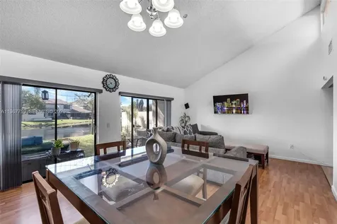 10836 NW 30th Place Sunrise FL 33322
