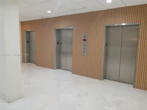 2780 NE 183rd Street Aventura FL 33160