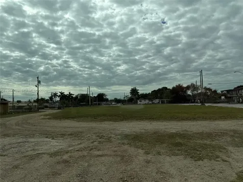 SW 4 Street SW 12 Avenue Homestead FL 33030
