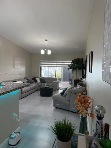 1312 SW 135th Place Miami FL 33184