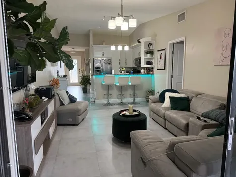 1312 SW 135th Place Miami FL 33184