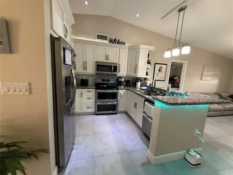 1312 SW 135th Place Miami FL 33184