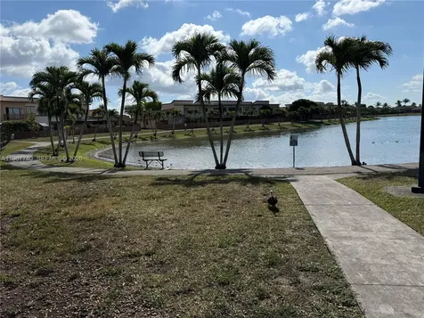 1312 SW 135th Place Miami FL 33184