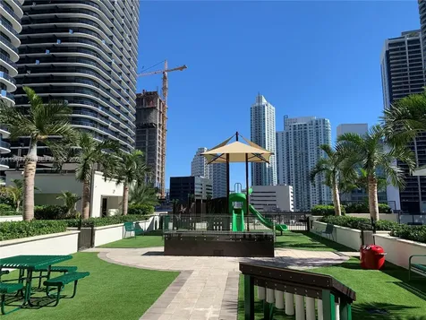 999 SW 1st Avenue Miami FL 33130
