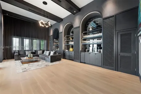 432 S Hibiscus Drive Miami Beach FL 33139