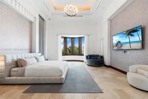 432 S Hibiscus Drive Miami Beach FL 33139