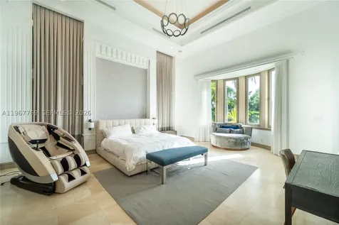 432 S Hibiscus Drive Miami Beach FL 33139