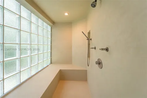 432 S Hibiscus Drive Miami Beach FL 33139
