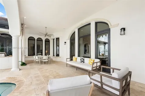 432 S Hibiscus Drive Miami Beach FL 33139
