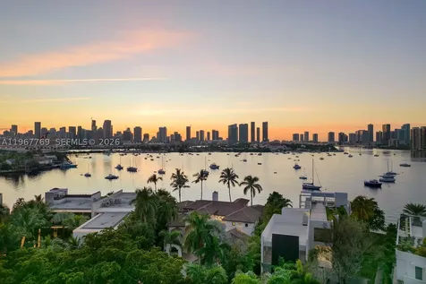 432 S Hibiscus Drive Miami Beach FL 33139
