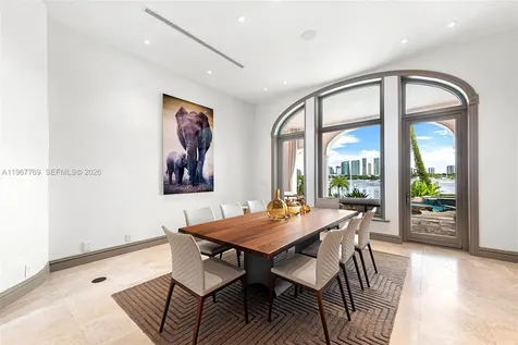 432 S Hibiscus Drive Miami Beach FL 33139