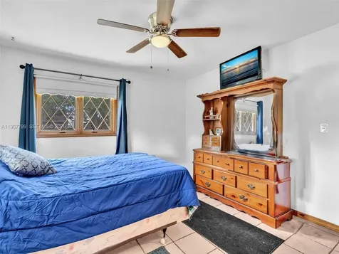 5310 SW 109th Avenue Davie FL 33328
