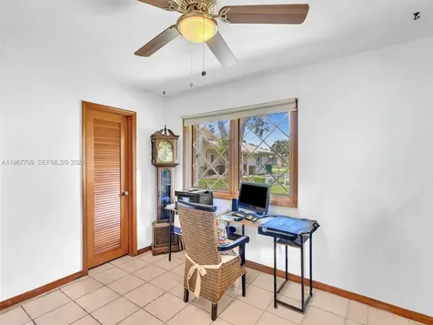 5310 SW 109th Avenue Davie FL 33328