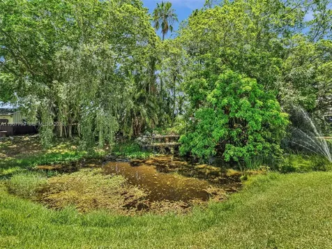 5310 SW 109th Avenue Davie FL 33328