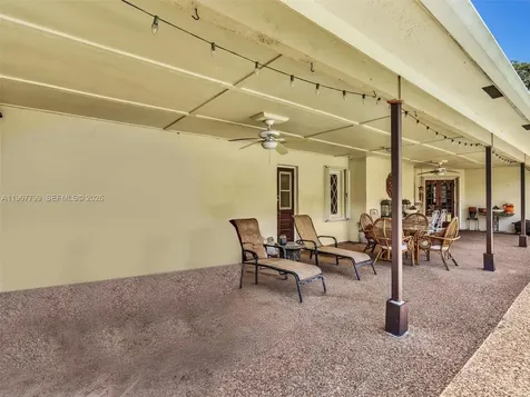 5310 SW 109th Avenue Davie FL 33328