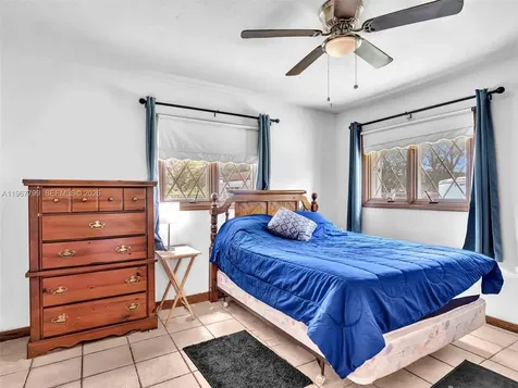 5310 SW 109th Avenue Davie FL 33328
