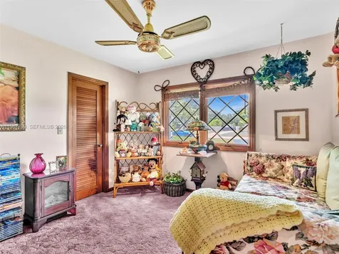 5310 SW 109th Avenue Davie FL 33328
