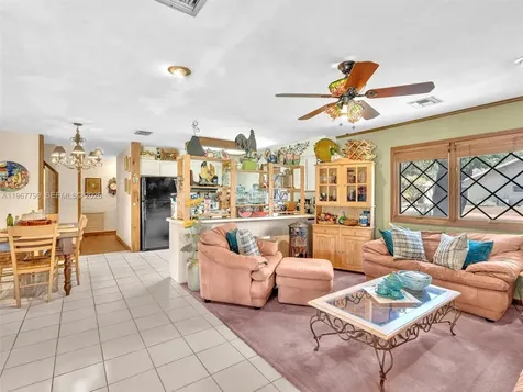5310 SW 109th Avenue Davie FL 33328