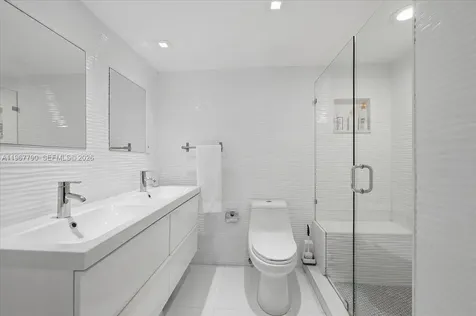18051 Biscayne Boulevard Aventura FL 33160