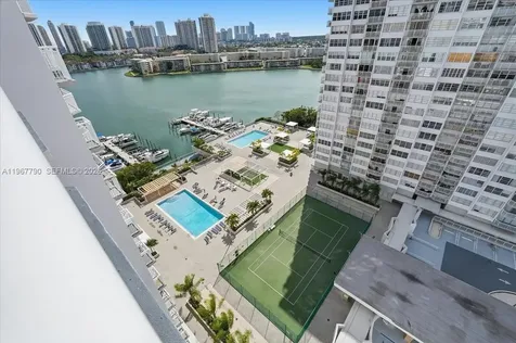 18051 Biscayne Boulevard Aventura FL 33160