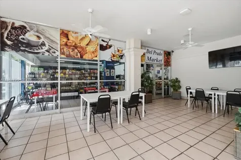 18051 Biscayne Boulevard Aventura FL 33160