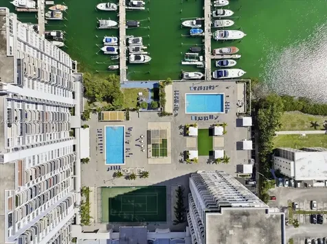 18051 Biscayne Boulevard Aventura FL 33160
