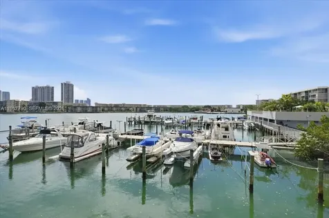 18051 Biscayne Boulevard Aventura FL 33160