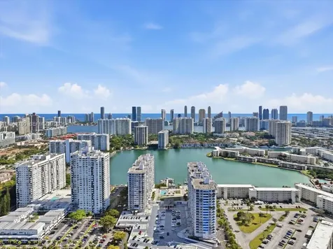 18051 Biscayne Boulevard Aventura FL 33160