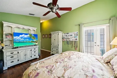 372 NW 45th Terrace Deerfield Beach FL 33442