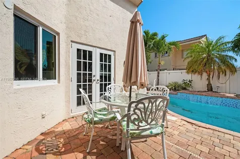 372 NW 45th Terrace Deerfield Beach FL 33442