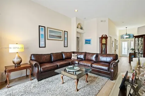 372 NW 45th Terrace Deerfield Beach FL 33442