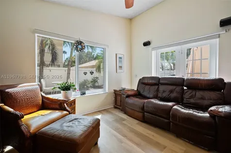 372 NW 45th Terrace Deerfield Beach FL 33442