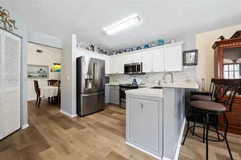 372 NW 45th Terrace Deerfield Beach FL 33442