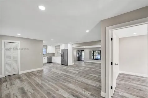 2241 NW 172nd Terrace Miami Gardens FL 33056