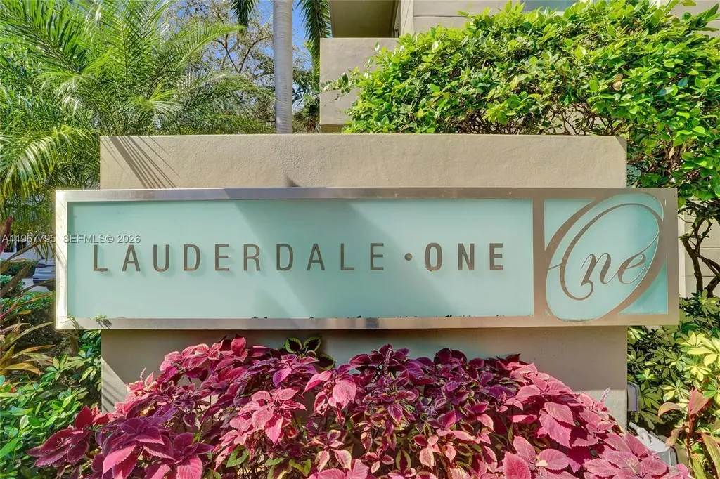 2421 NE 65th Street Fort Lauderdale FL 33308