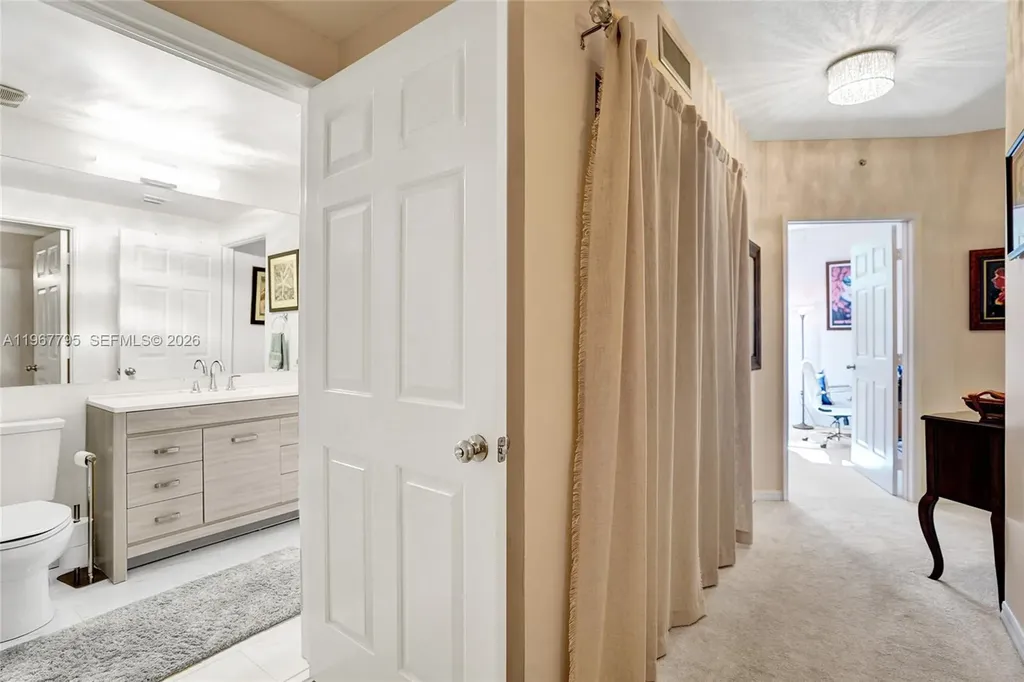 2421 NE 65th Street Fort Lauderdale FL 33308