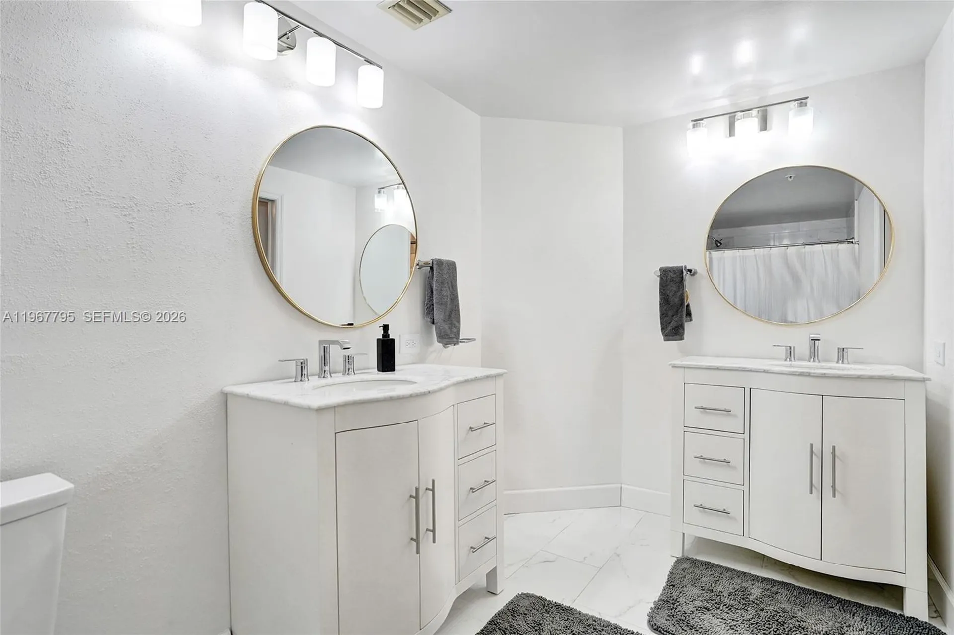 2421 NE 65th Street Fort Lauderdale FL 33308