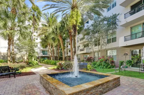 2421 NE 65th Street Fort Lauderdale FL 33308