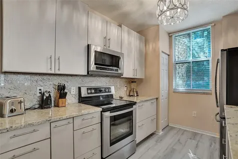 2421 NE 65th Street Fort Lauderdale FL 33308