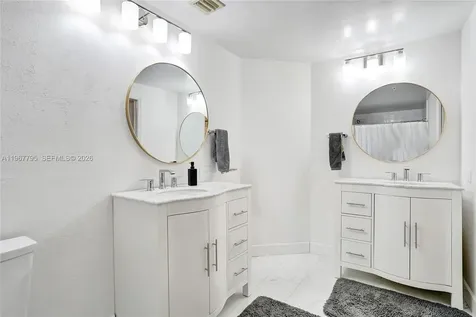 2421 NE 65th Street Fort Lauderdale FL 33308