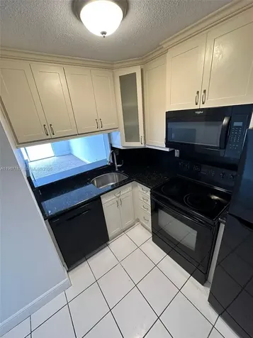 488 NW 165th Street Road Miami FL 33169