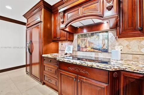 7720 SW 183rd Terrace Palmetto Bay FL 33157