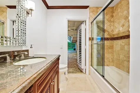 7720 SW 183rd Terrace Palmetto Bay FL 33157