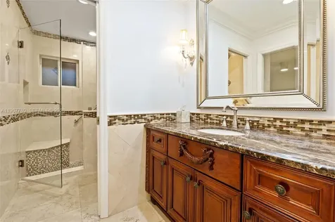 7720 SW 183rd Terrace Palmetto Bay FL 33157