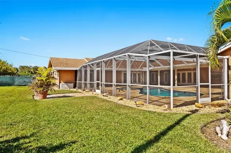 7720 SW 183rd Terrace Palmetto Bay FL 33157